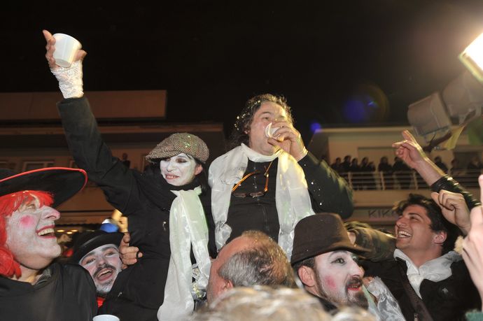 Ingrandisci la foto
